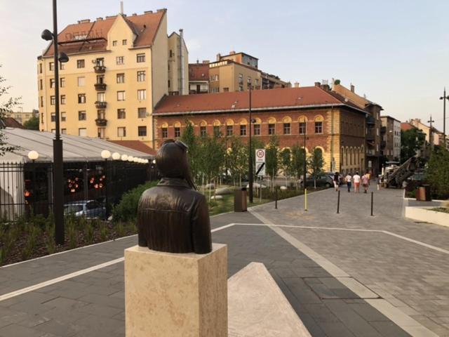 Season Hostel 2 Budapest Ngoại thất bức ảnh