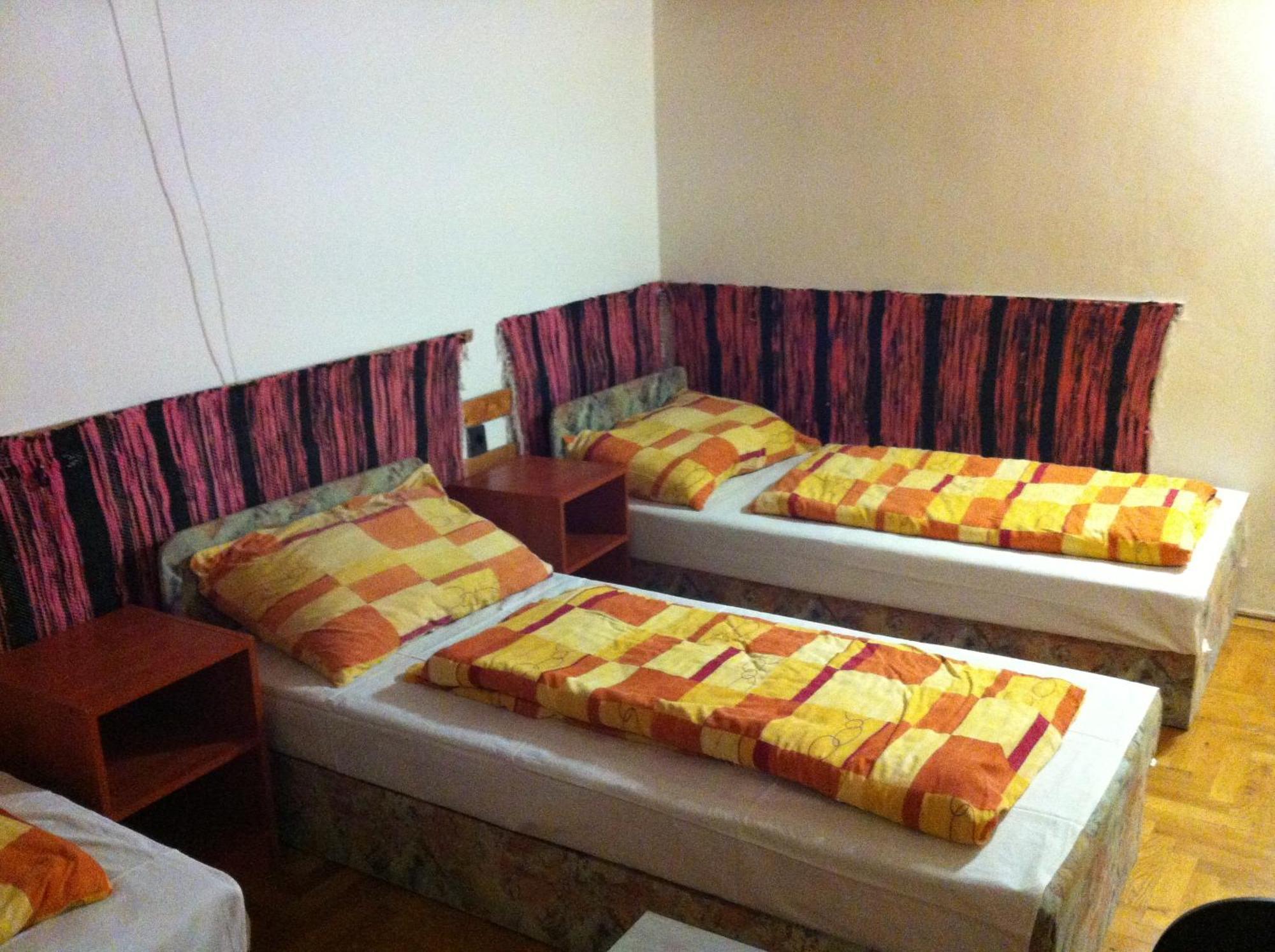 Season Hostel 2 Budapest Ngoại thất bức ảnh