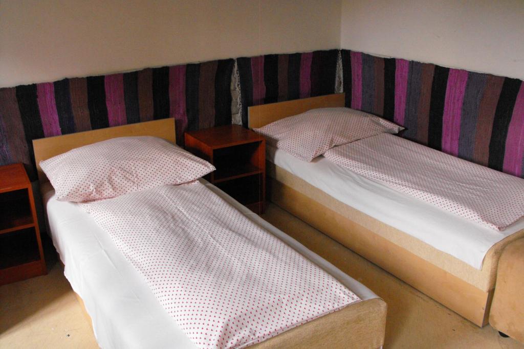 Season Hostel 2 Budapest Phòng bức ảnh
