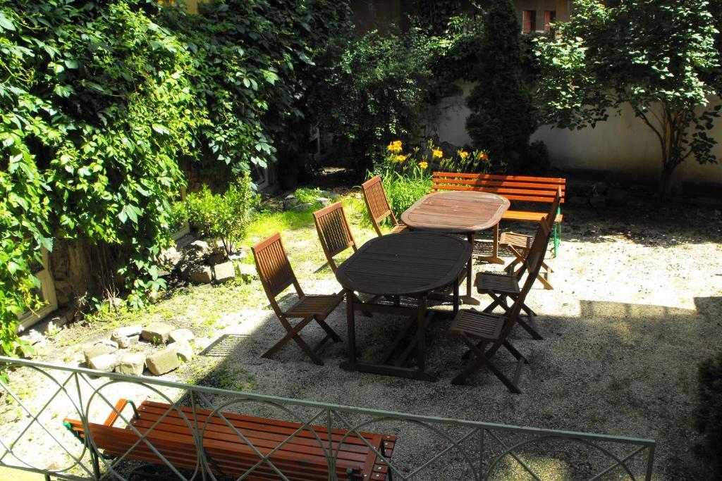 Season Hostel 2 Budapest Ngoại thất bức ảnh
